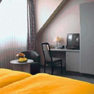 Hotel Am Schwan Дюселдорф Екстериор снимка